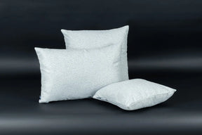 Signature Kissen Hellgrau