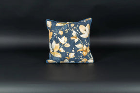 Winterblüte Kederkissen Blau