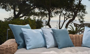 Raute Kederkissen Hellblau